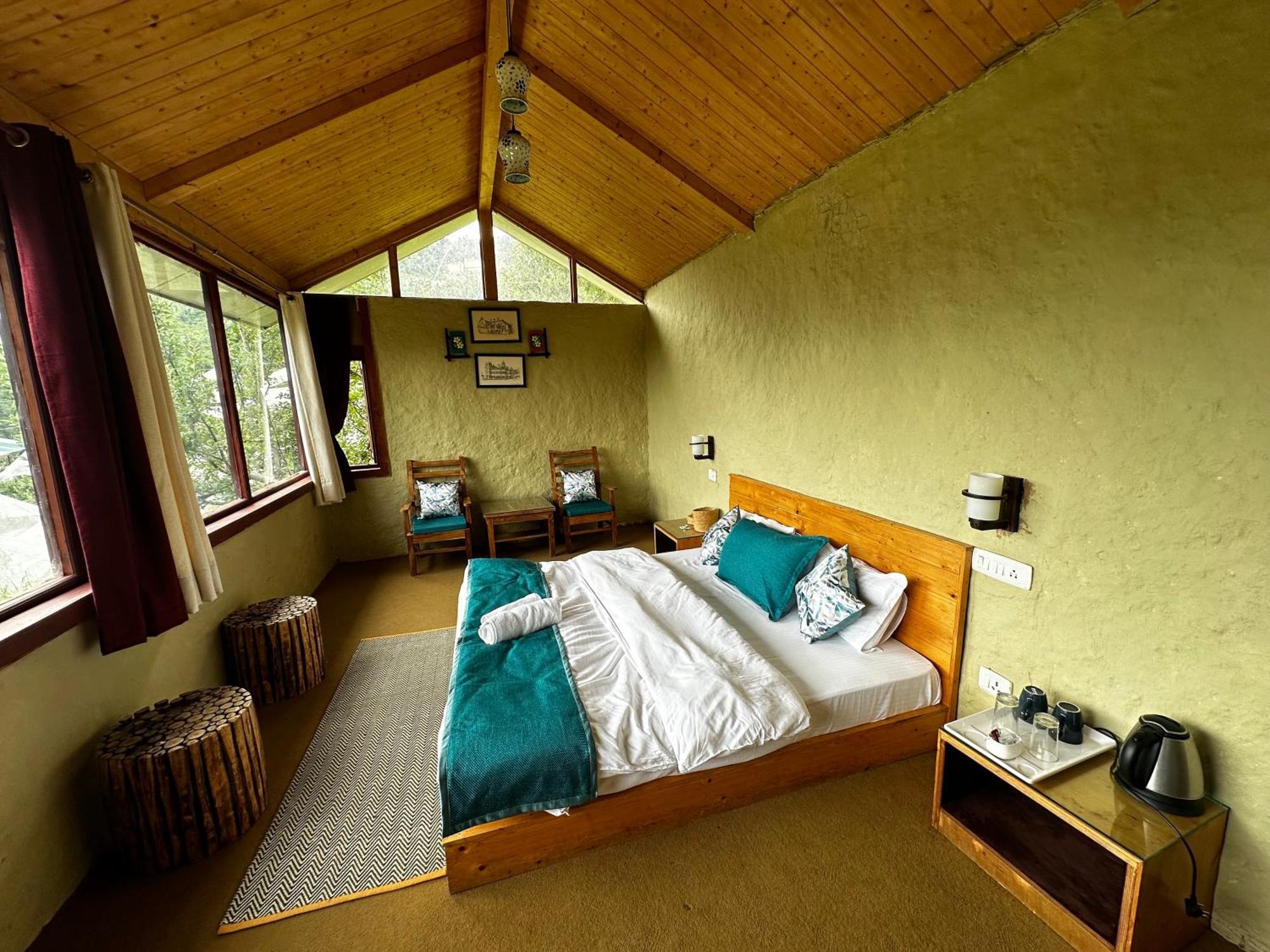 Готель Daak Bangla Retreat Куфрі Екстер'єр фото